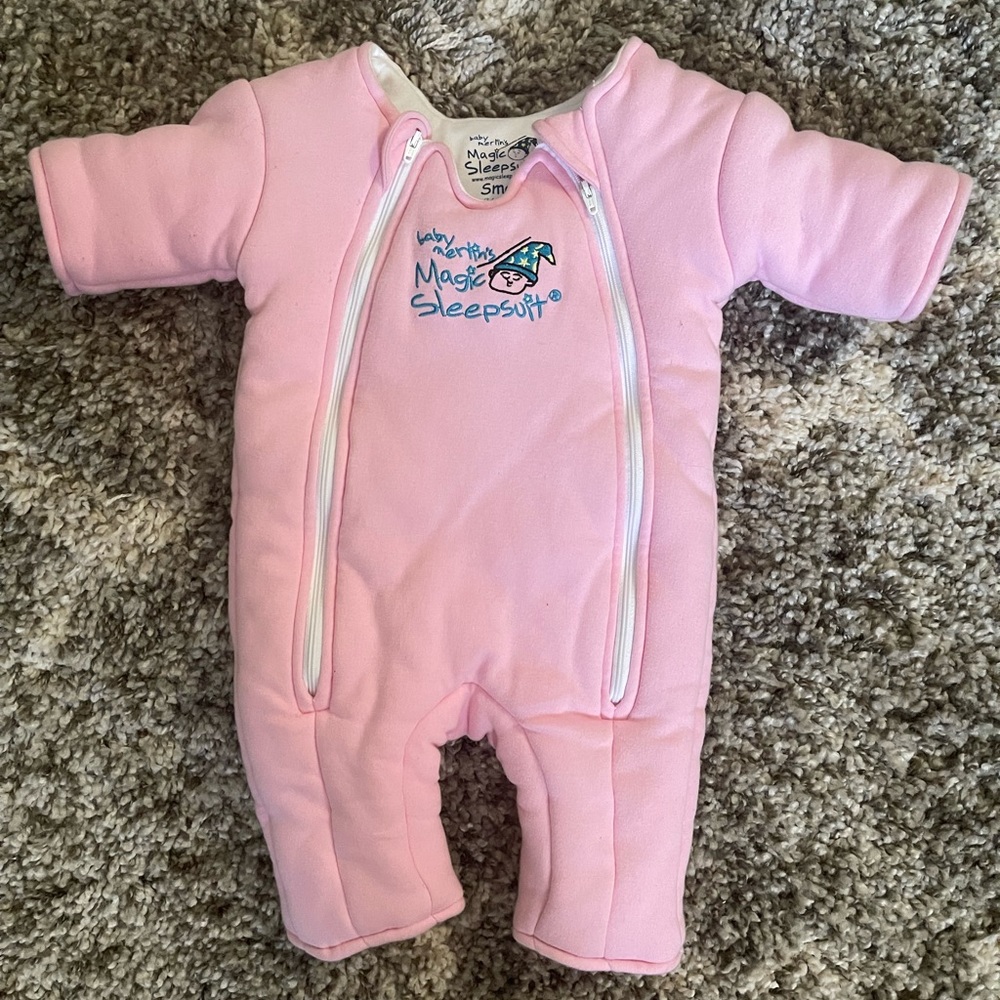 Baby Merlin’s magic sleep suit PINK
